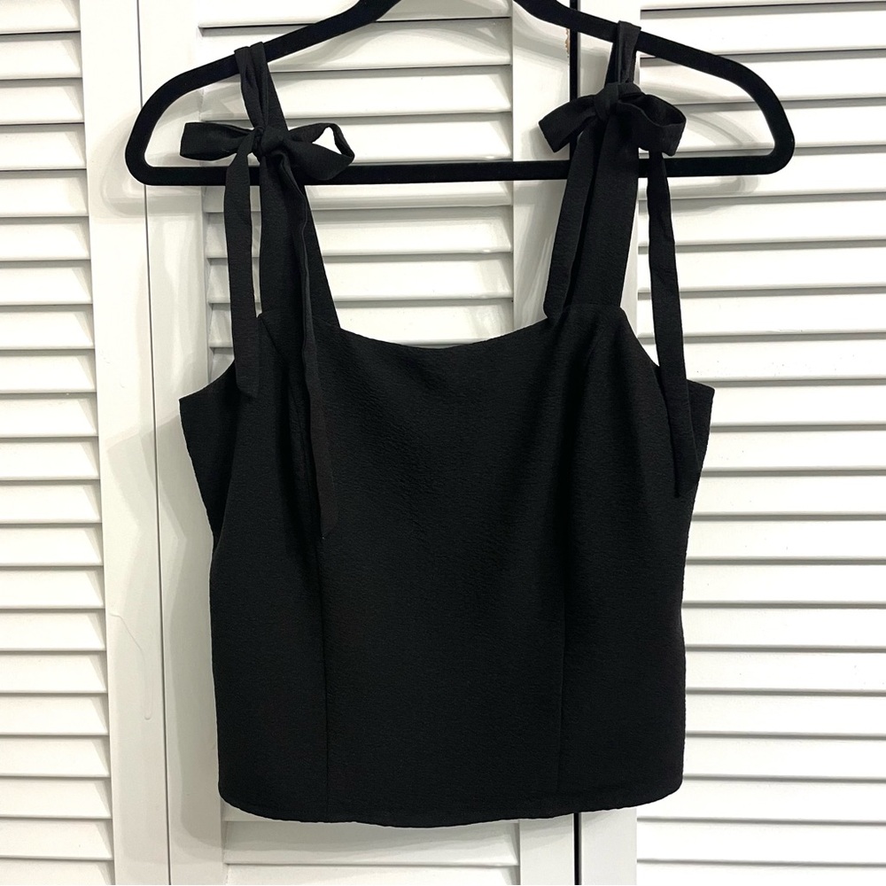 Old Navy Black Tie Shoulder Cami Tank Top Cropped Smocked Back Whimsigoth Sz S